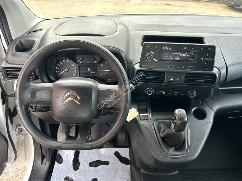 Užitkové vozidlo Citroën M 1000KG 1.5 Bluehdi...