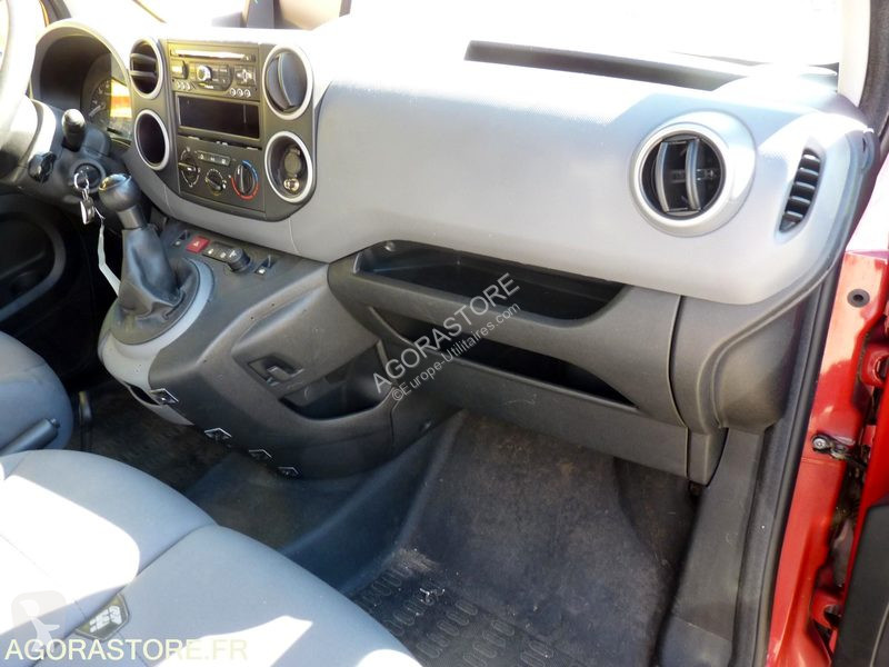 Véhicule utilitaire Citroën BERLINGO