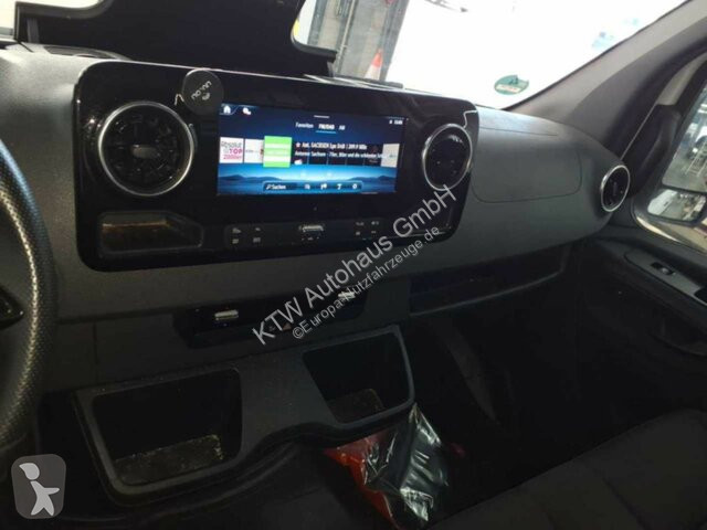 Autoutilitară Mercedes Sprinter 317...