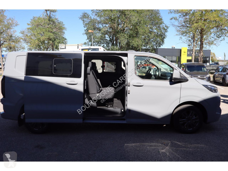 Véhicule utilitaire Ford