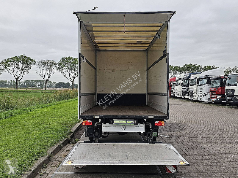 Veicolo commerciale Mercedes 317 Bakwagen...