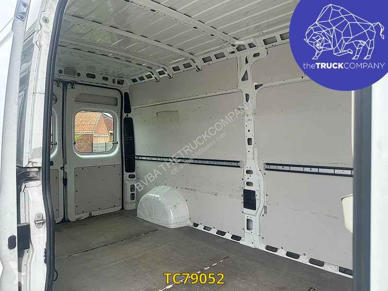 Véhicule utilitaire Citroën 130.35 L3H2