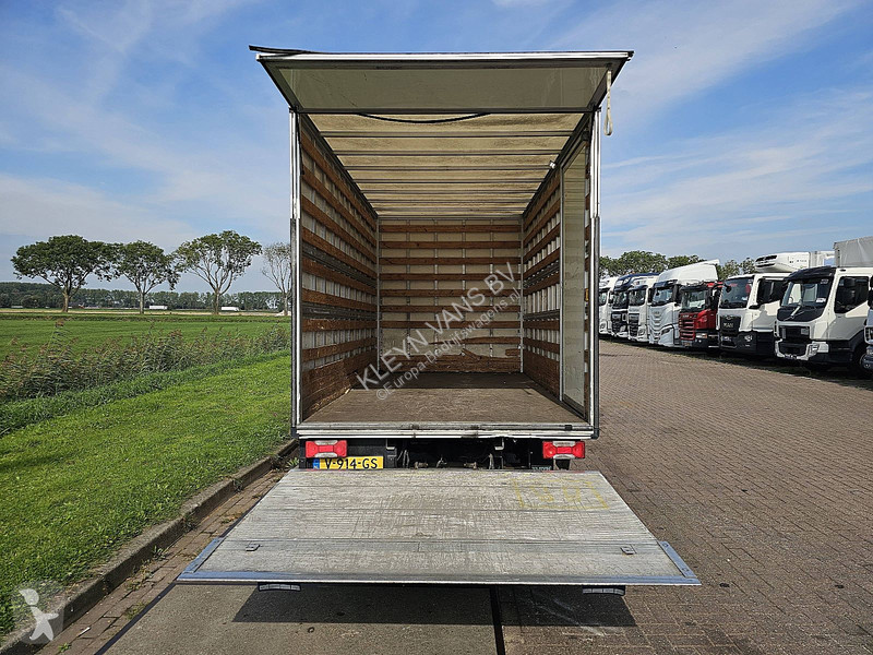 Véhicule utilitaire Iveco 35 S 14