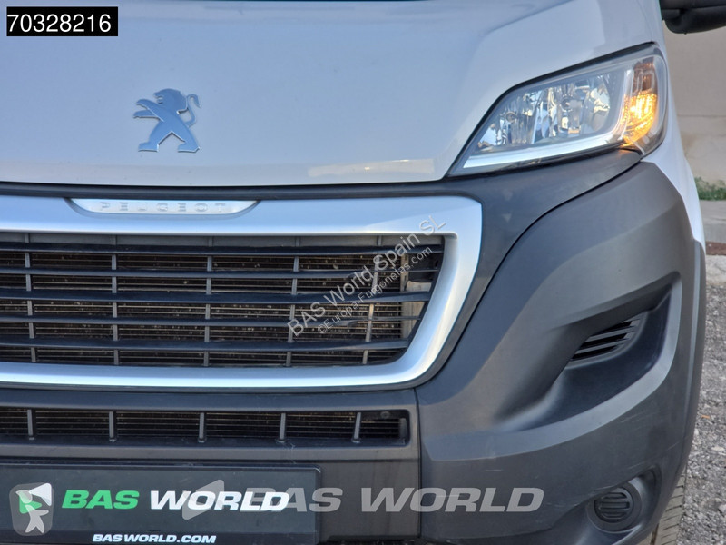 Véhicule utilitaire Peugeot Próximamente...