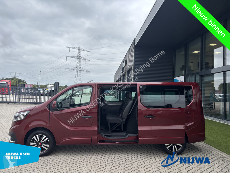 Veicolo commerciale Renault 150 L2H1 DC + Trekhaak