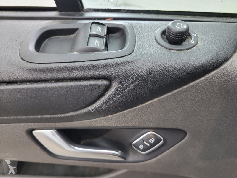 Véhicule utilitaire Ford 280 2.0 TDCI L1H1 Trend