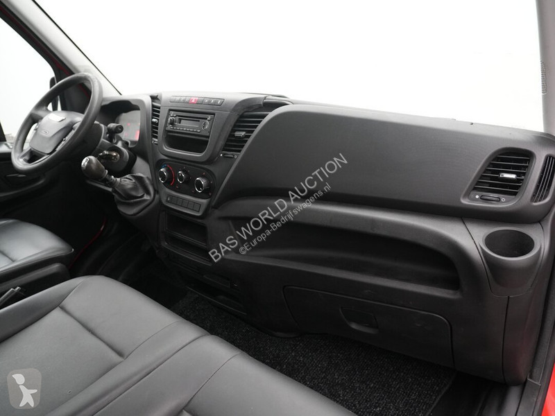 Veicolo commerciale Iveco 35C12