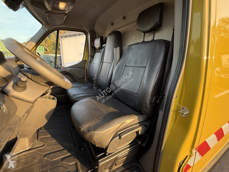 Véhicule utilitaire Renault MASTER III FG /...