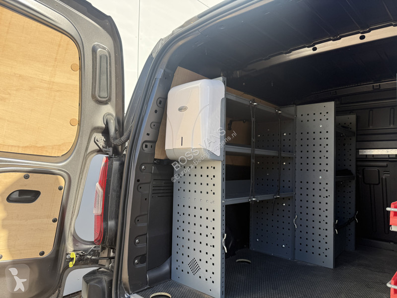 Veicolo commerciale Peugeot 1.5 HDi 130PK...