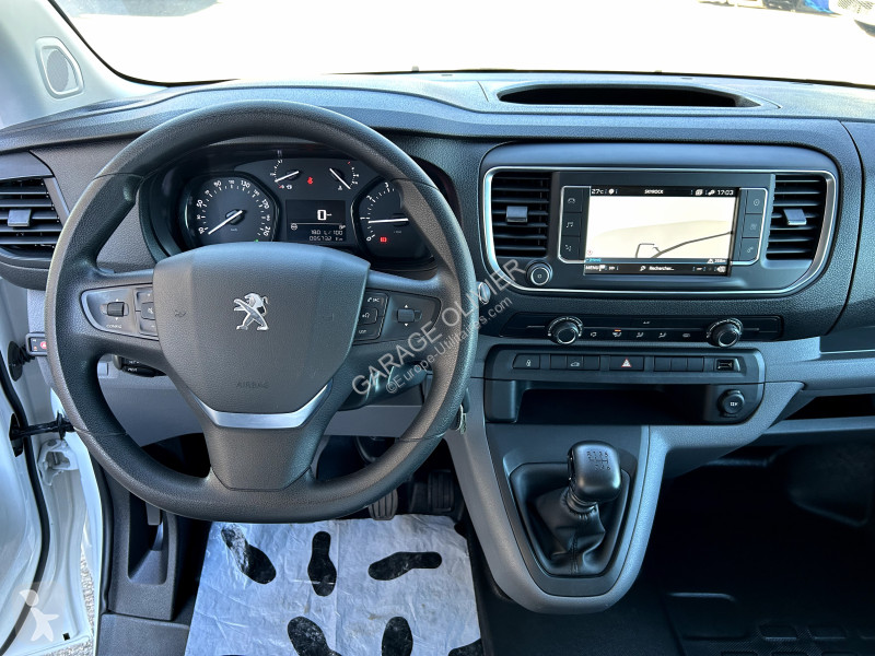 Коммерческий автомобиль Peugeot Standard...