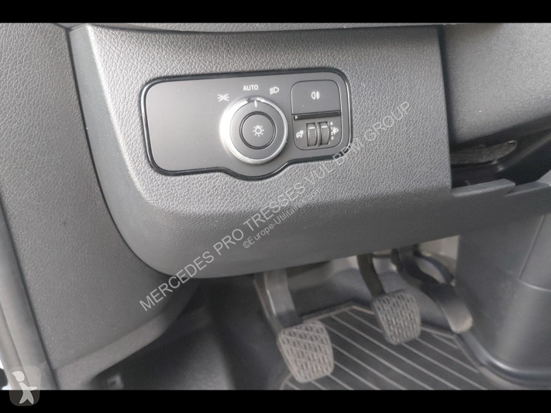 Коммерческий автомобиль Mercedes Fg 315 CDI 37...