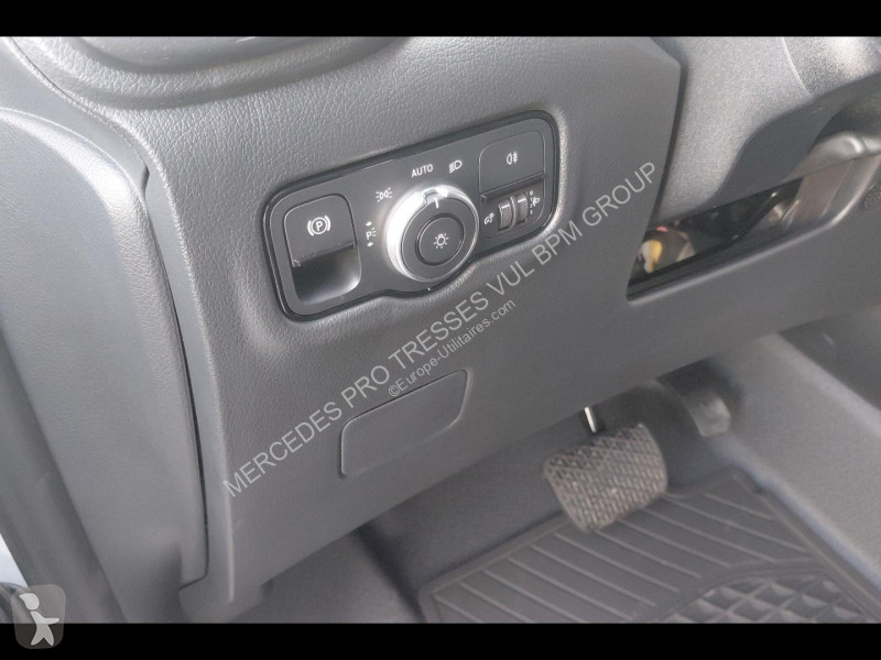 Коммерческий автомобиль Mercedes Vito Fg 112...
