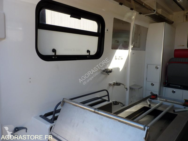 Samochód dostawczy Peugeot BOXER 4X4 DANGEL