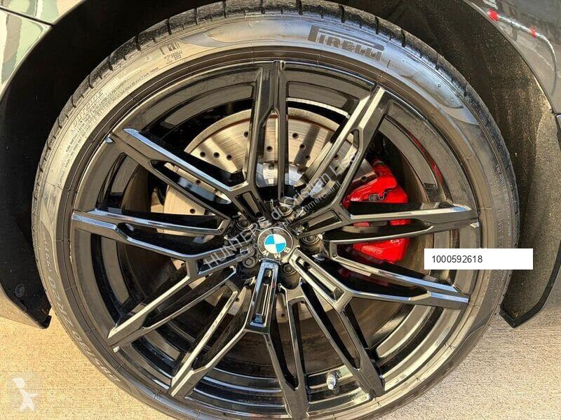 Véhicule utilitaire BMW M2