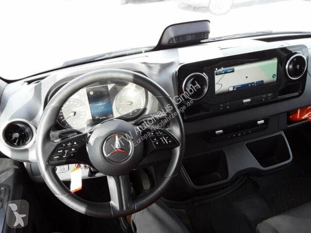 Samochód dostawczy Mercedes Sprinter 317...
