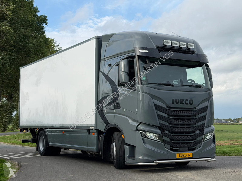 Nyttofordon Iveco  S-WAY