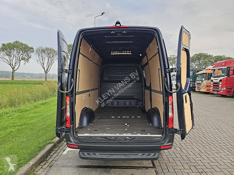 Autoutilitară Mercedes 317 L2H2 LED Mbux10 AC