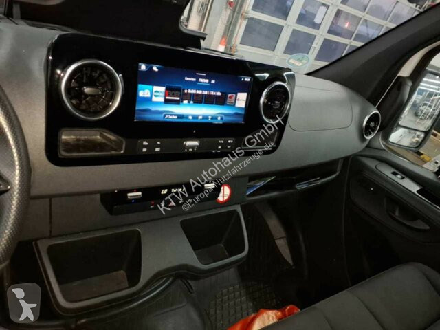 Samochód dostawczy Mercedes Sprinter 317...
