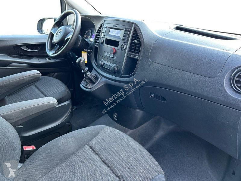 Furgoneta Mercedes Vito 114 cdi long mixto E6
