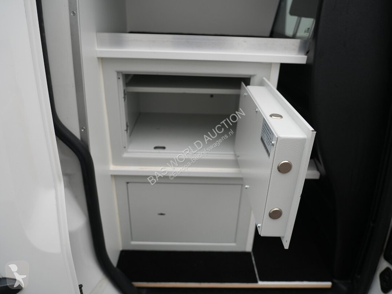 Véhicule utilitaire Volkswagen 122pk