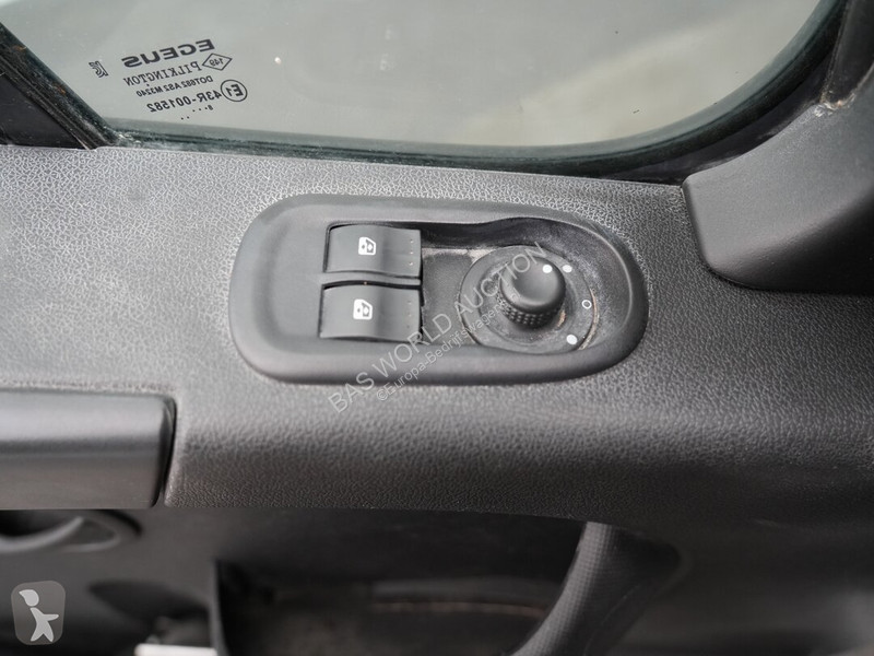 Autoutilitară Renault 130PK