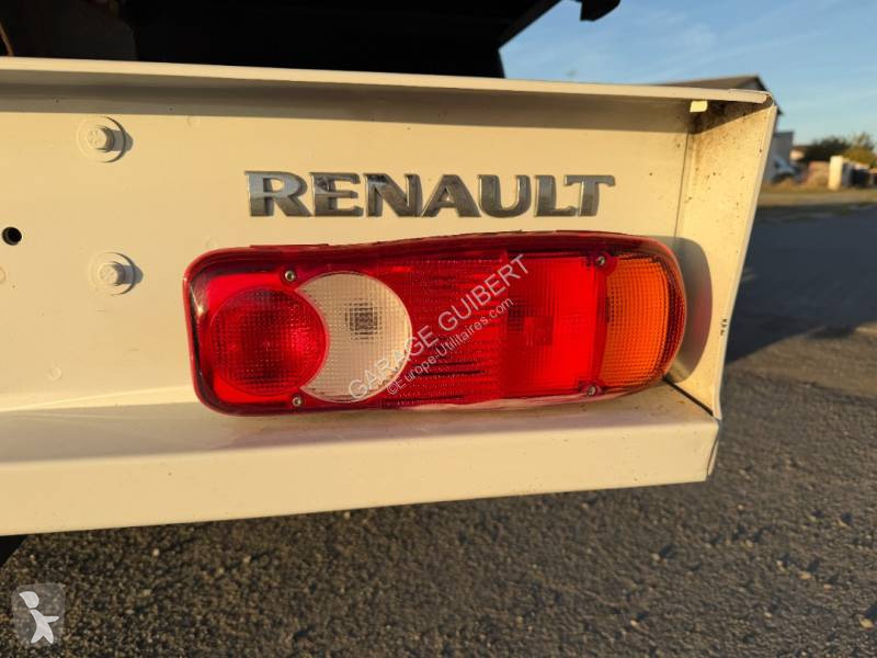 Véhicule utilitaire Renault RJ 3T500 130 CONFORT