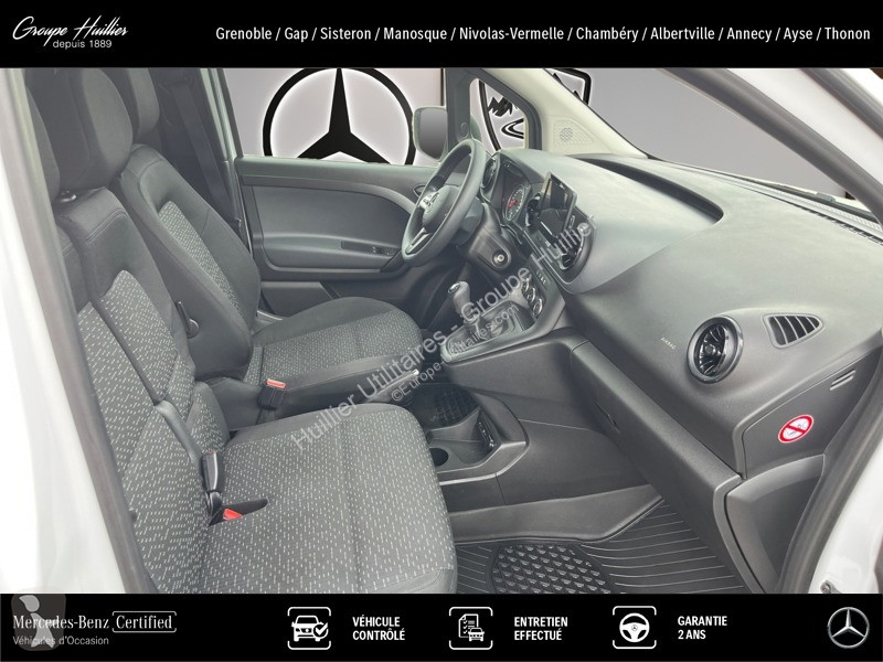 Véhicule utilitaire Mercedes 110 CDI Fourgon...
