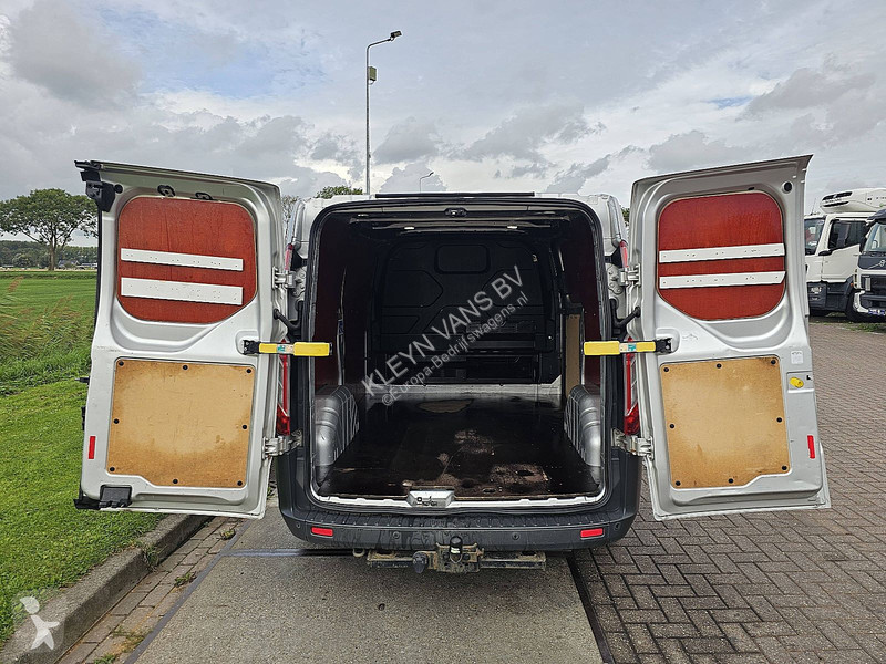 Autoutilitară Ford 2.2 TDCI TREND L1H1