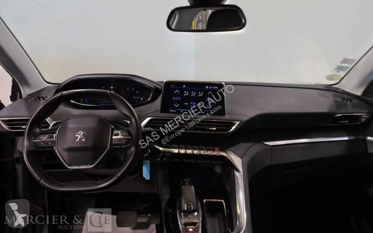 Samochód dostawczy Peugeot