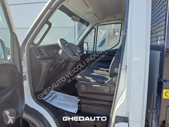 Úžitkové vozidlo Iveco DAILY 35C14 2.3 CASSONE...