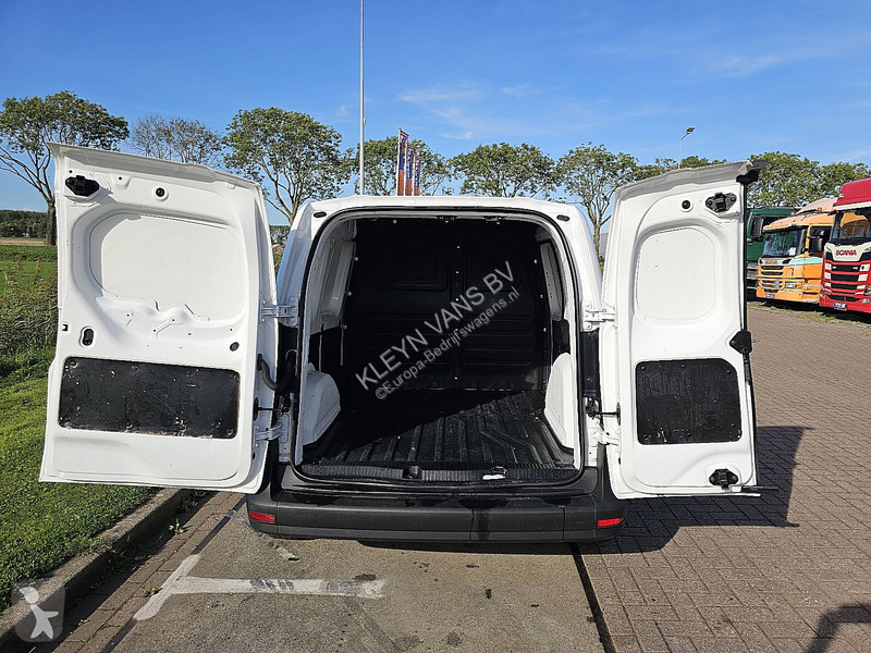 Autoutilitară Mercedes 110 CDI Long Airco Mbux...