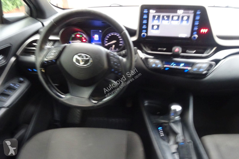 Véhicule utilitaire Toyota 20 VTT 153 HYBRID BVA