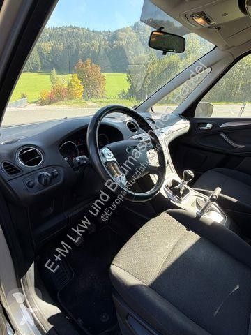 Furgoneta Ford Trend