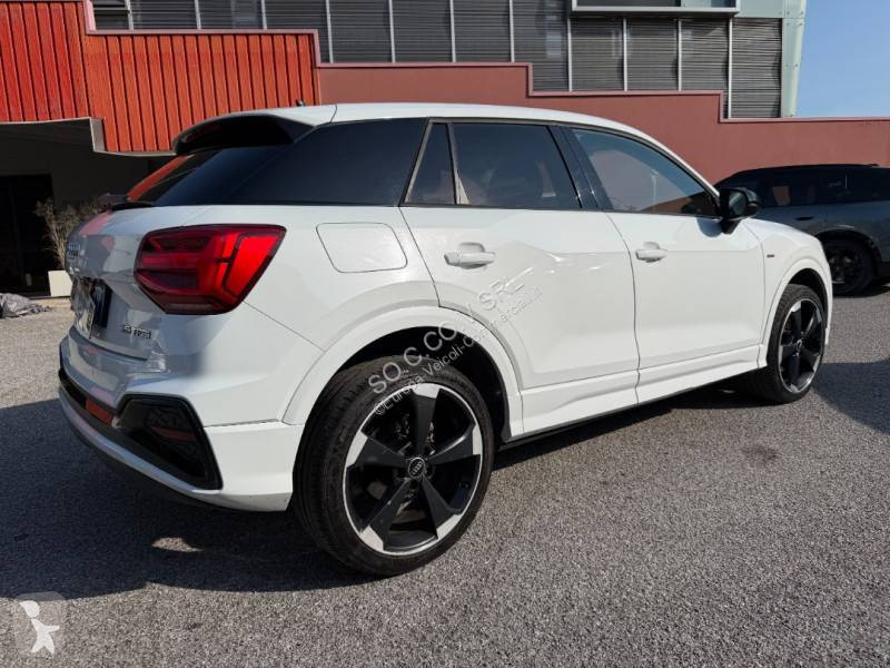 Véhicule utilitaire Audi