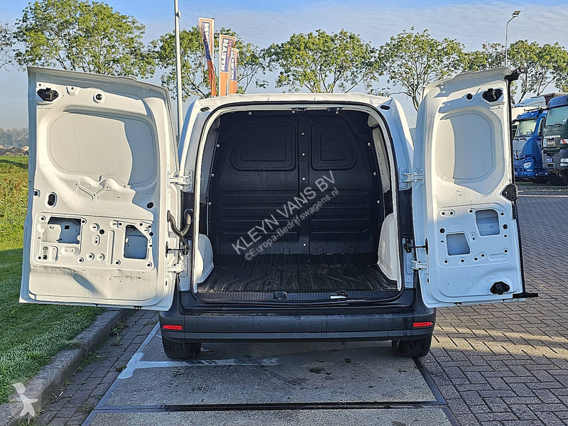 Véhicule utilitaire Mercedes 110 CDI Long Airco...