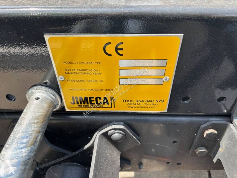 Véhicule utilitaire Iveco 35C16