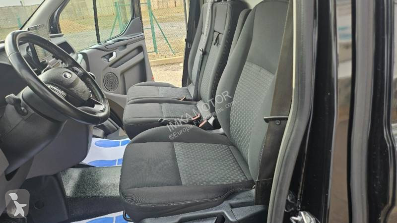 Véhicule utilitaire Ford L1H1 2.0 130cv LIMITED