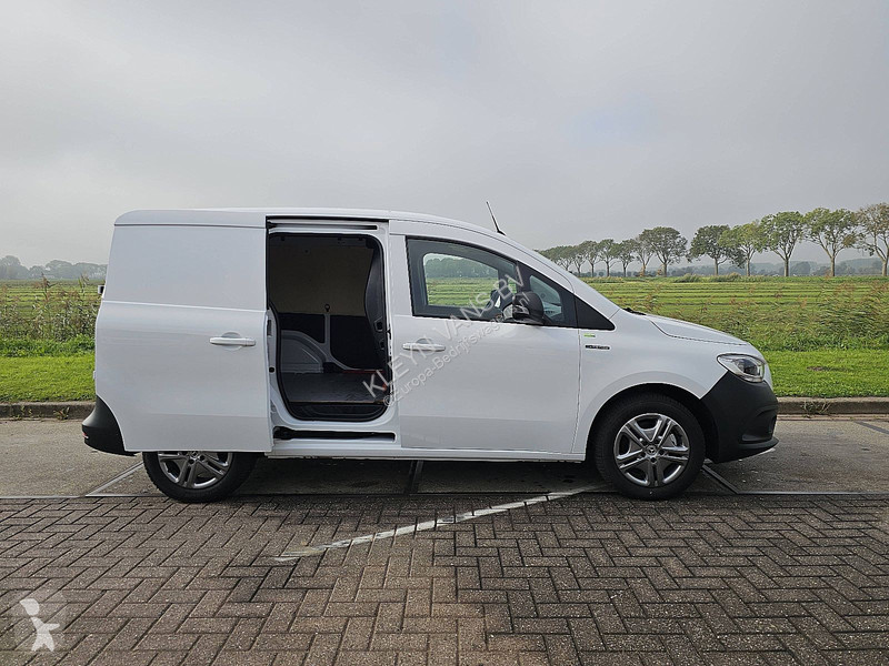 Véhicule utilitaire Mercedes 51kWh L1 290Km WLTP e