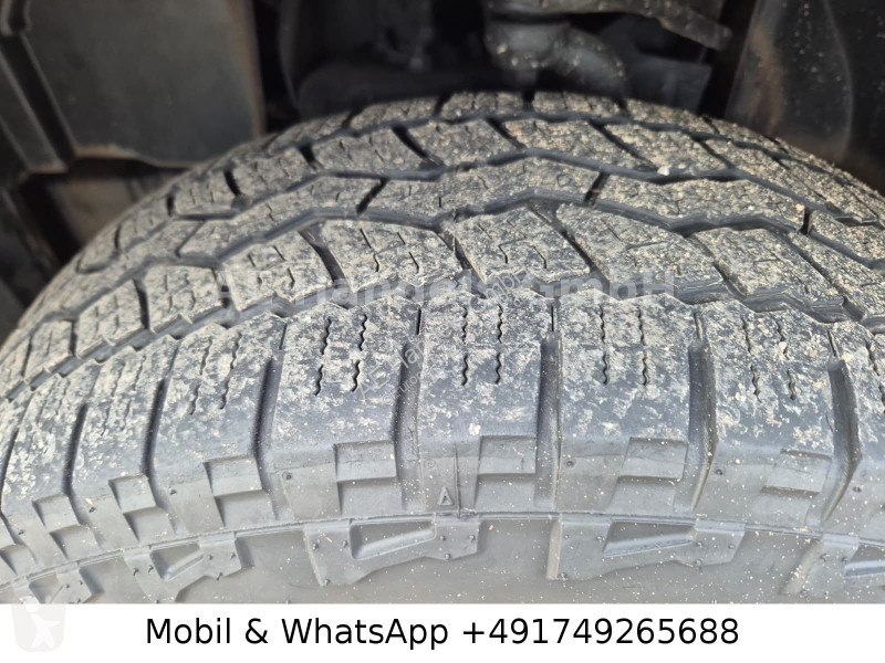 Véhicule utilitaire Nissan 2.5 dCi 4x4...