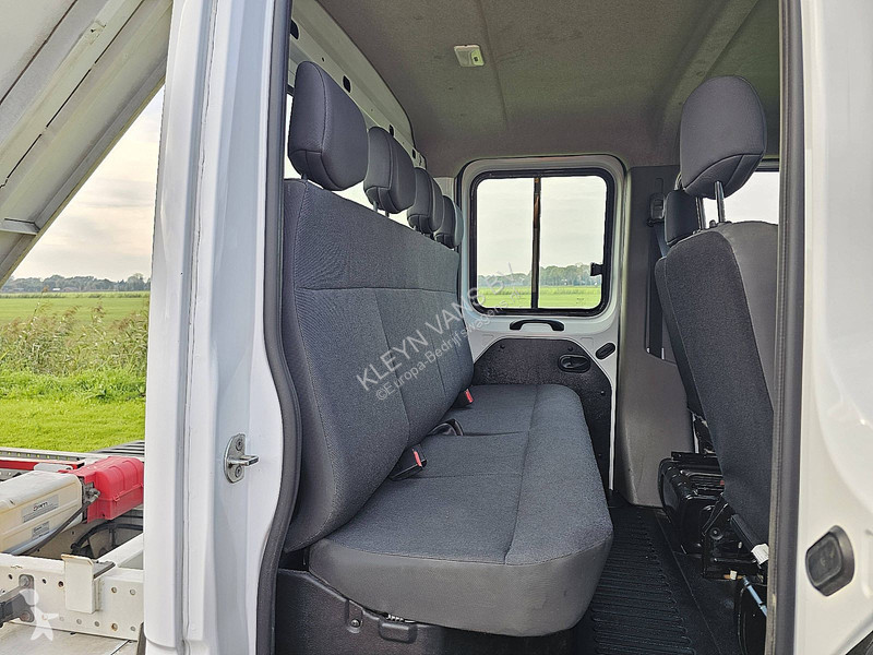 Véhicule utilitaire Renault 2.3 DCI 145 DC DL...