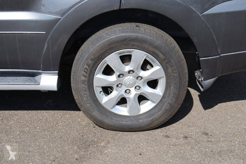 Véhicule utilitaire Mitsubishi