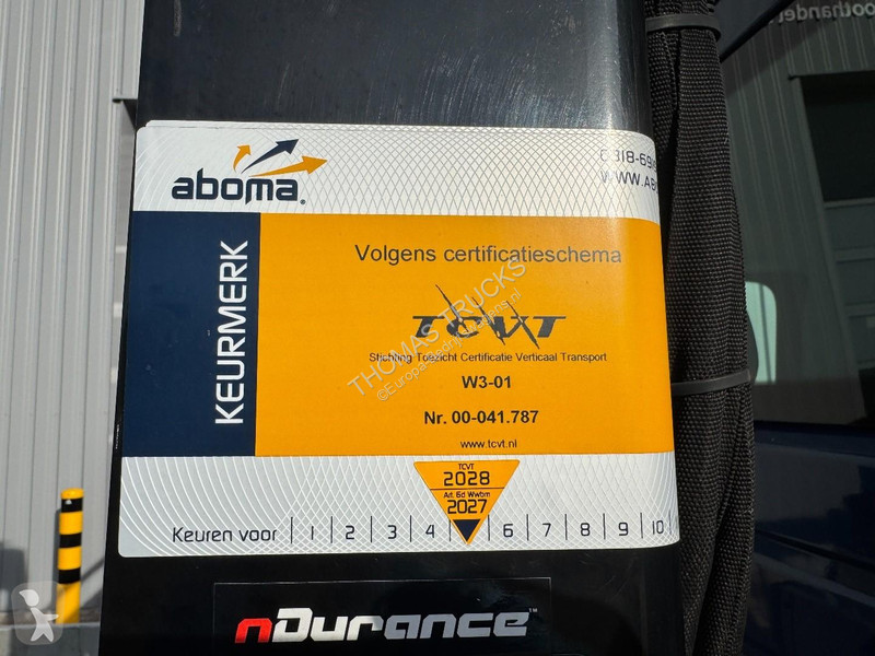 Véhicule utilitaire Volkswagen Doka, Crane HIAB...