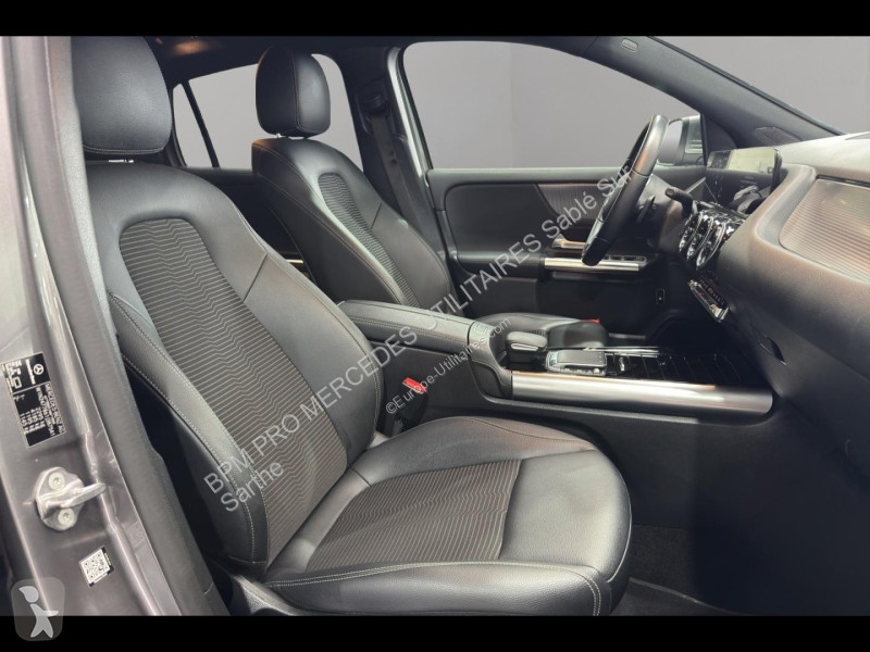 Véhicule utilitaire Mercedes GLA 250 e...