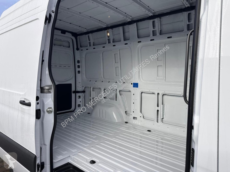 Mercedes Sprinter Fg 320 37 3T5 Pro van