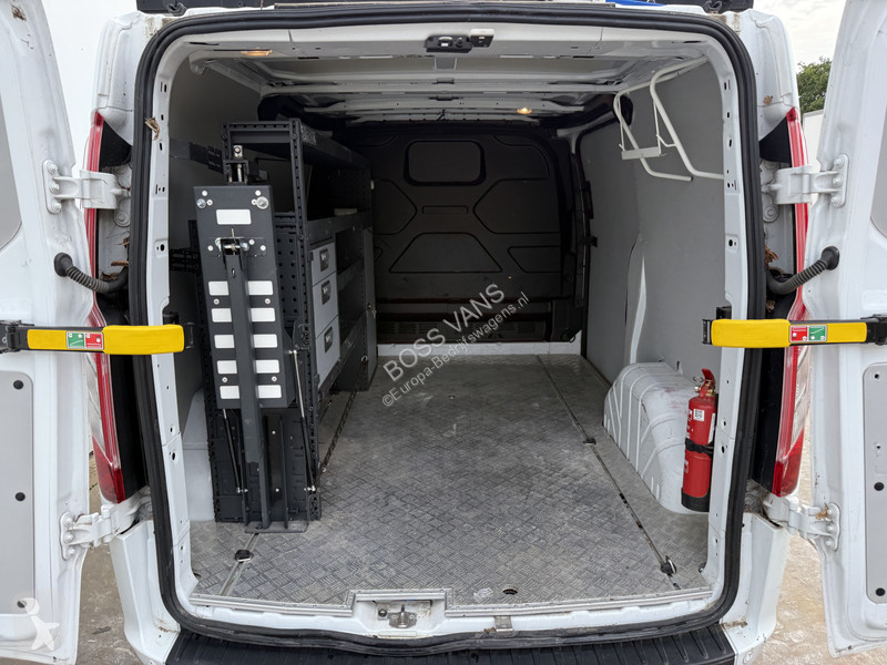 Véhicule utilitaire Ford 340 1.0 PHEV 120PK...