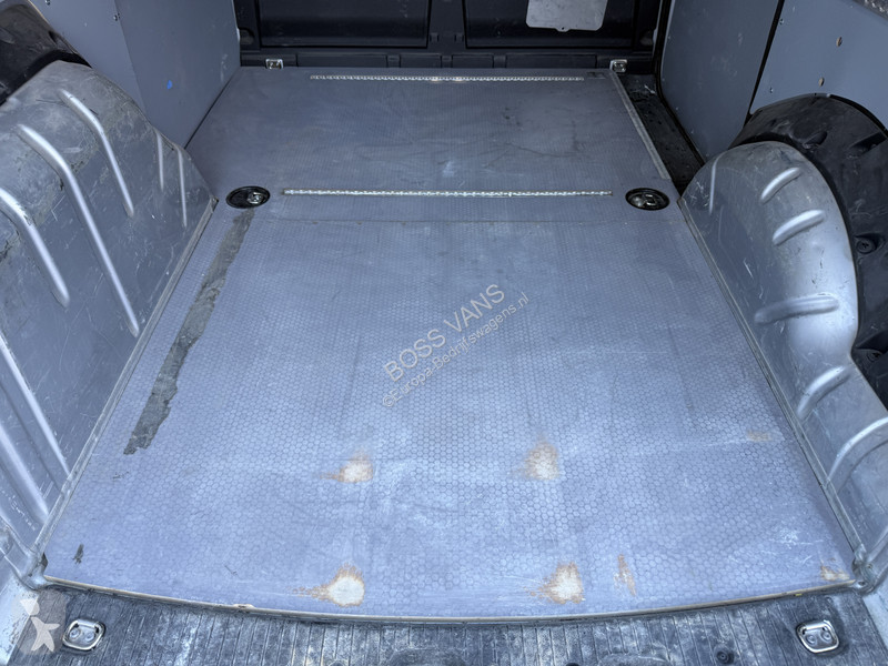 Véhicule utilitaire Volkswagen Maxi 2.0 TDI 102PK