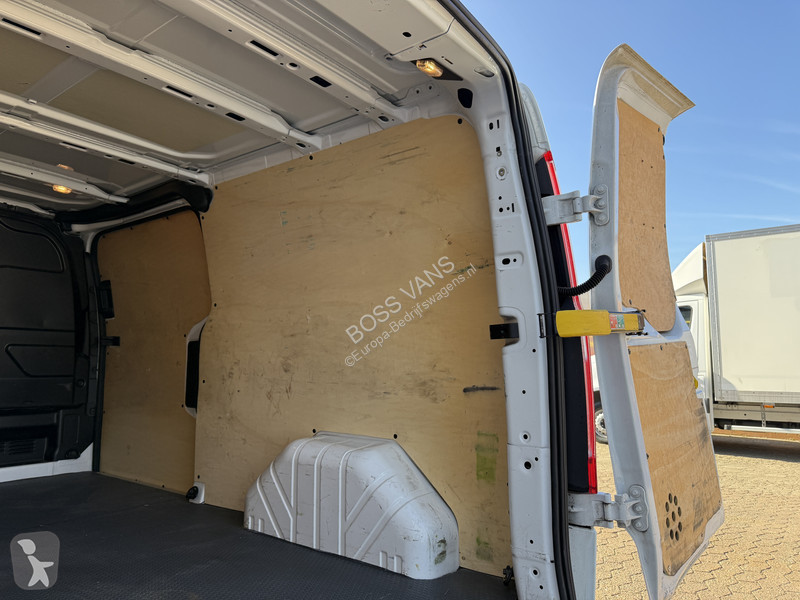 Véhicule utilitaire Ford 2.0 EcoBlue 130PK
