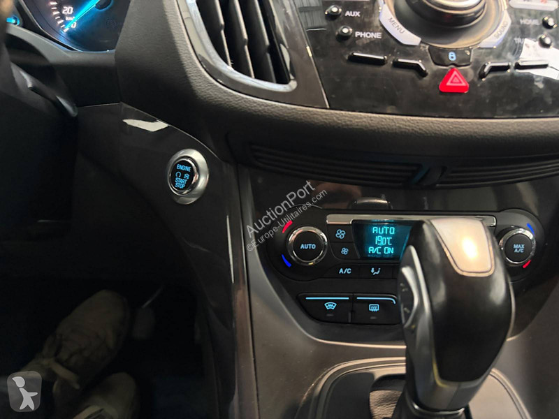 Véhicule utilitaire Ford - 2.0 TDCI Titanium...