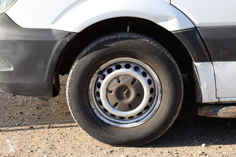 Véhicule utilitaire Mercedes 310 CDI