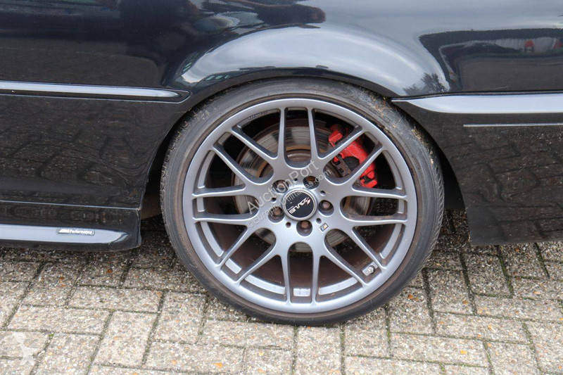 Véhicule utilitaire BMW 330 Ci 3 Serie